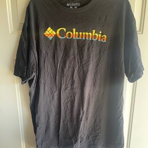 Fairly new Columbia shirt